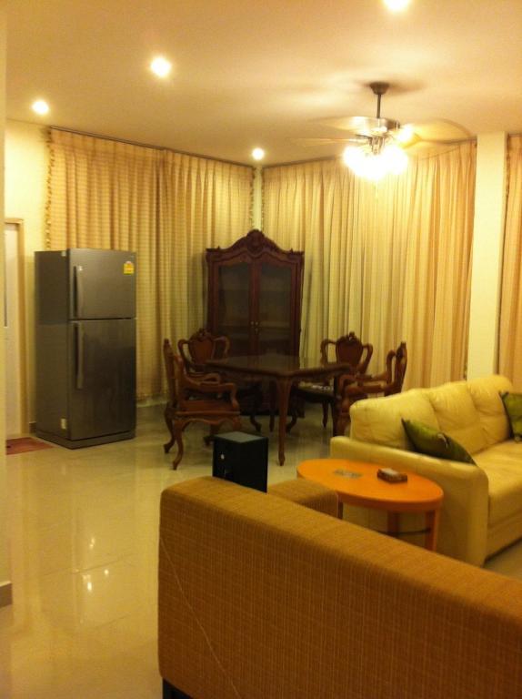 Thai Orange House Bãi biển Jomtien Phòng bức ảnh